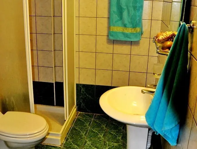 Minas 2* Hersonissos (Crete)