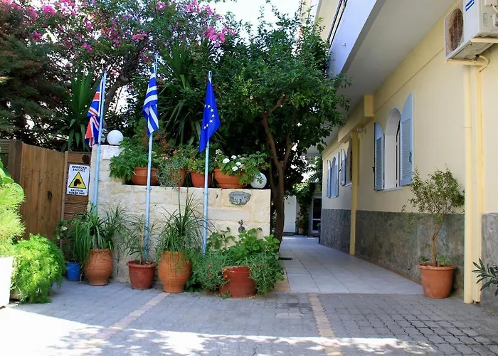 Minas Aparthotel Hersonissos (Crete)