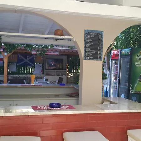 Minas 2* Hersonissos (Crete)