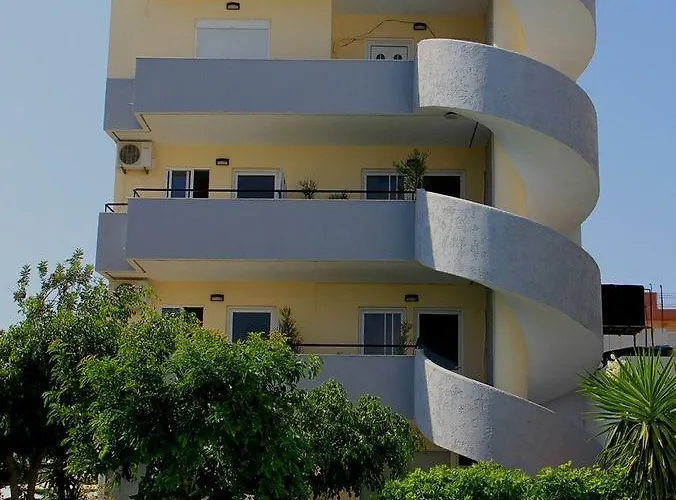 Minas Hersonissos (Crete)