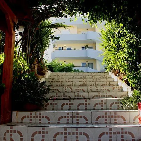 Minas 2* Hersonissos (Crete)