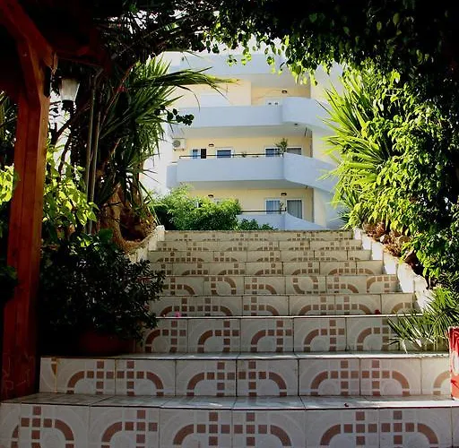 Minas 2* Hersonissos (Crete)